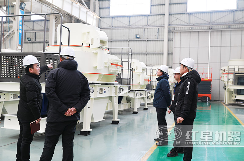 日產(chǎn)1000立方的砂石料制砂機廠家 日產(chǎn)1000立方的砂石料制砂機廠家