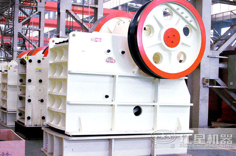 鄂式破碎機，全新升級，破碎比大