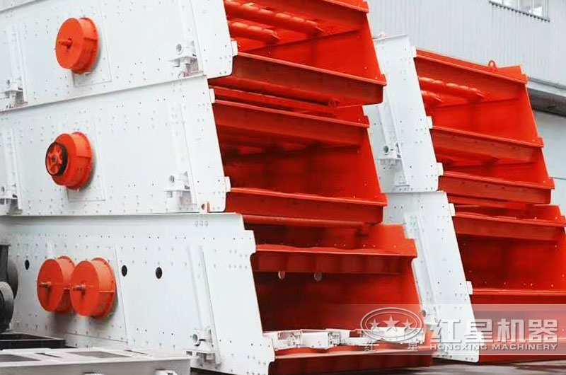 振動篩分機，激振力強，篩面更換方便