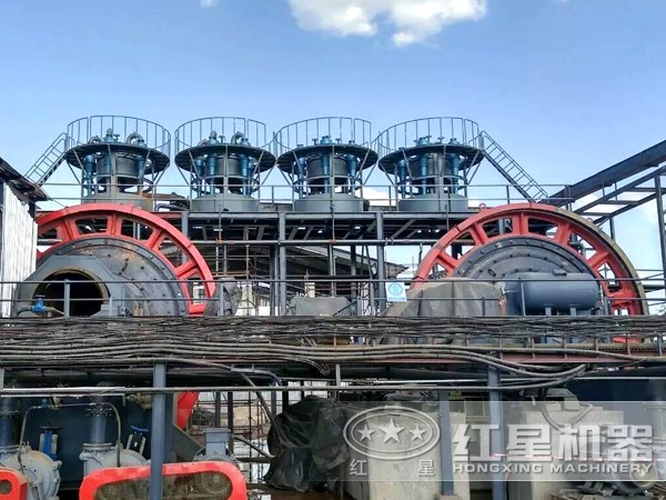 陶瓷球磨機案例現(xiàn)場 陶瓷球磨機案例現(xiàn)場