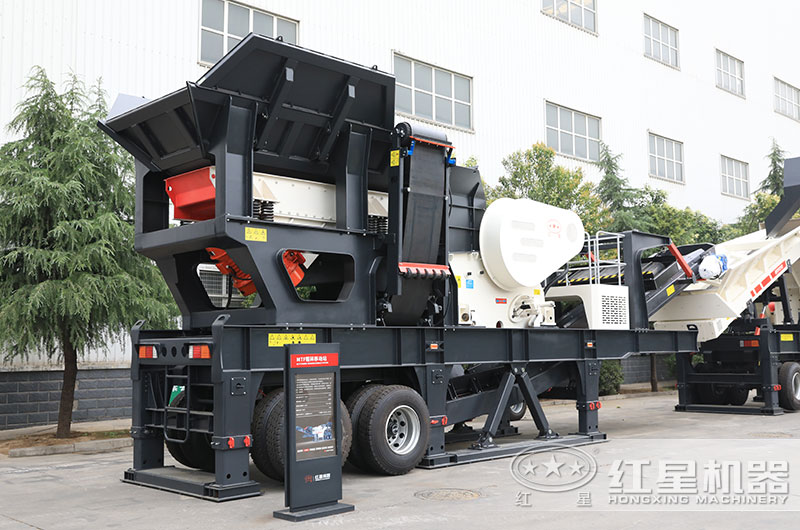 移動(dòng)式破碎機(jī)圖片 移動(dòng)式破碎機(jī)圖片